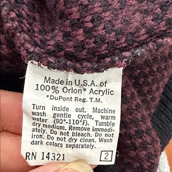 Christian Dior Vintage Men's V-Neck Sweater made in USA size M - Picture 6 of 9